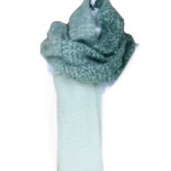 ANTHROPOLOGIE Mer Sea Always by the Sea Cozy Travel Wrap Teal Aqua Ombre Stripes - Picture 7 of 12